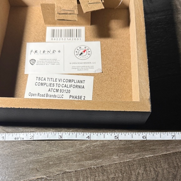 Friends Quote Decorative Sign - Picture 4 of 4